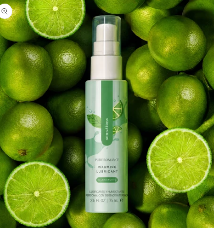 Sensations Island Mojito rodeado de limas